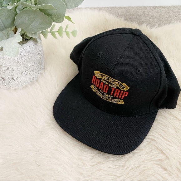 Men's Black & Green Embroidered Brewery Snap Back Baseball Cap Hat - Picture 1 of 5